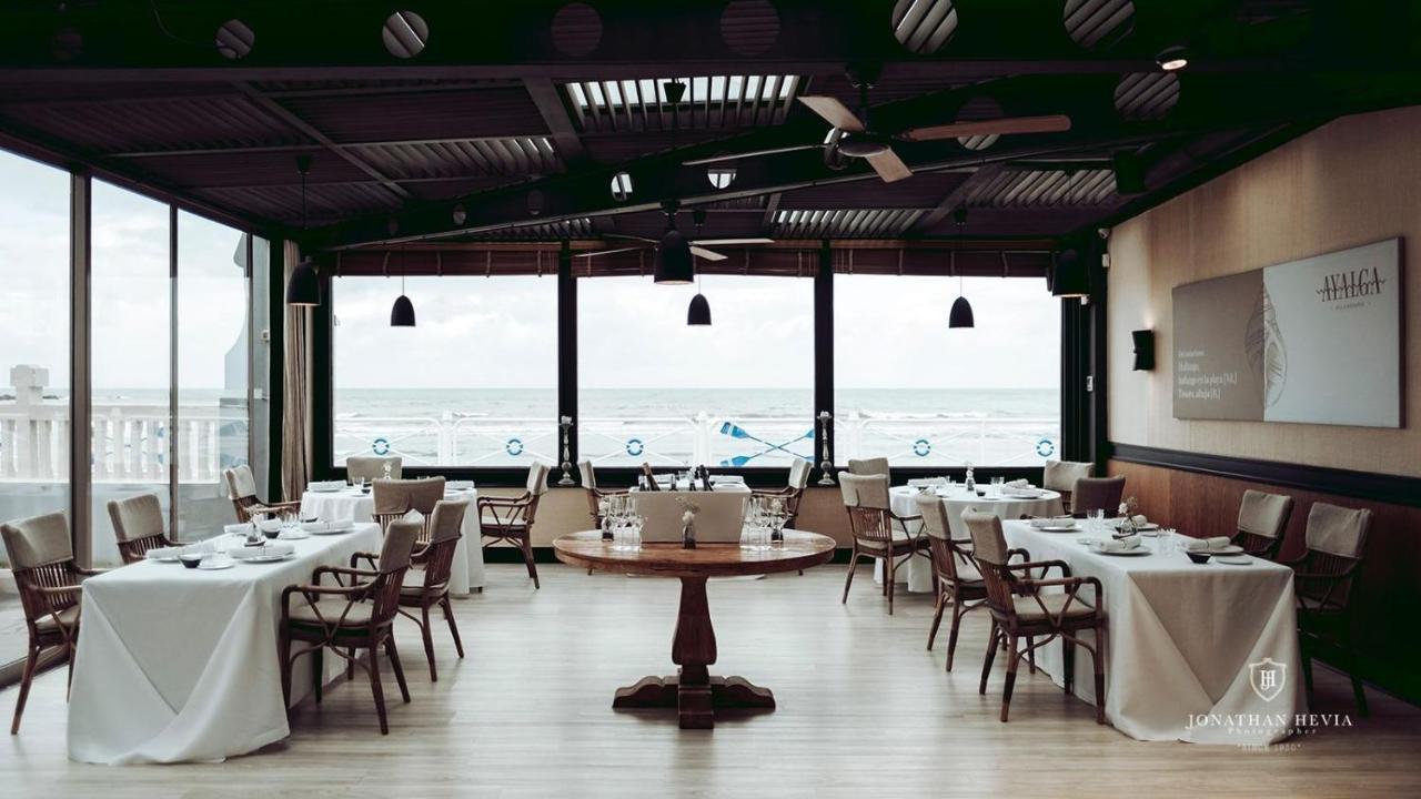 Hotel Villa Rosario Ii, Edificio Moderno リバデセリャ エクステリア 写真