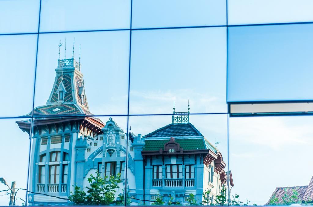 Hotel Villa Rosario Ii, Edificio Moderno リバデセリャ エクステリア 写真